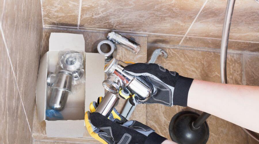 Professional gutter cleaning in Diamond City, AR
